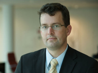 Saxo Bank: Το 2015 αναμένεται δύσκολο έτος για τα νομίσματα